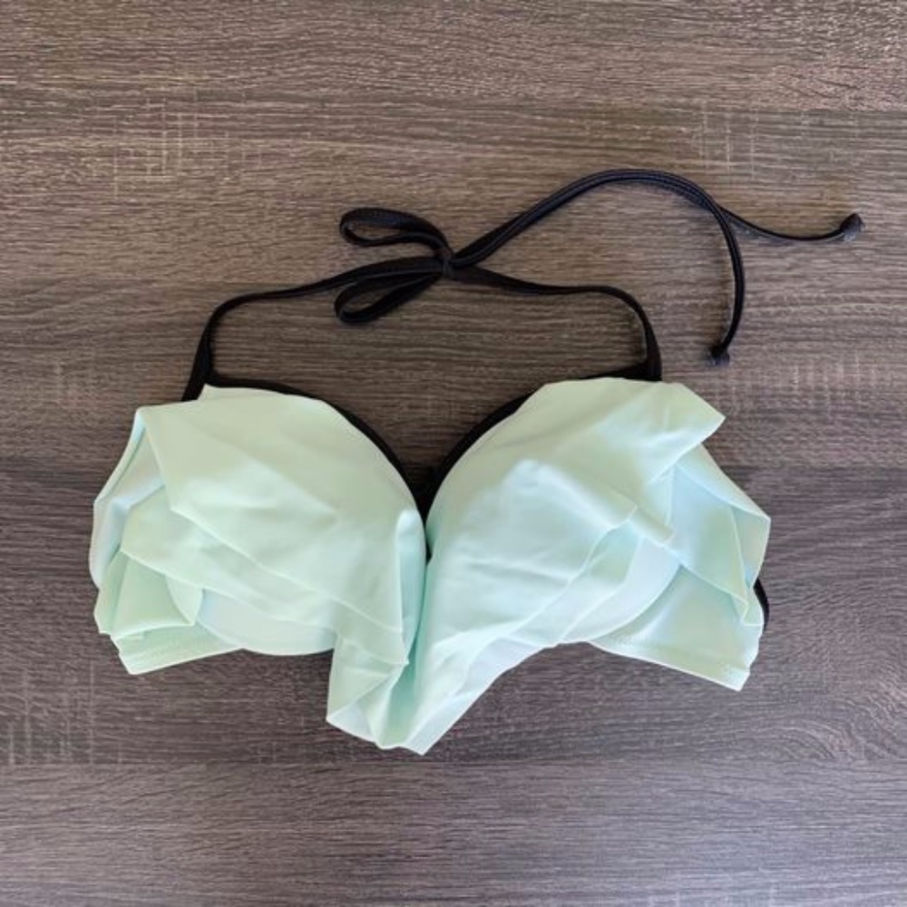 PINK Women's Bikini Top (Medium)